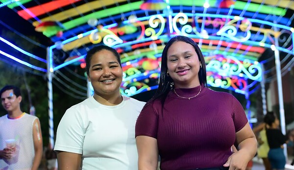 Carnaval 2026 começa com shows, fogos e escolha da realeza em Rio Branco; veja fotos 4 Carnaval 2026 começa com shows, fogos e escolha da realeza em Rio Branco; veja fotos