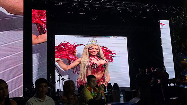 Prefeitura homenageia Natasha Houston e batiza troféu de Rainha Trans com nome da ativista