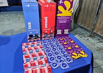 Carnaval em Rio Branco tem distribuição de preservativos, autotestes de HIV e orientações de saúde 3 Foto: Vitor Paiva