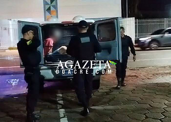Homem é preso e adolescente apreendido após PM encontrar armas e drogas na Cidade do Povo