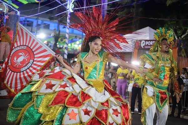 FOTOS: Sambase abre segunda noite de desfiles em Rio Branco com enredo sobre a Revolução Acreana e mira tricampeonato