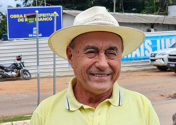 O prefeito diz que foi conversar com o presidente nacional da sigla. Foto: Vitor Paiva
