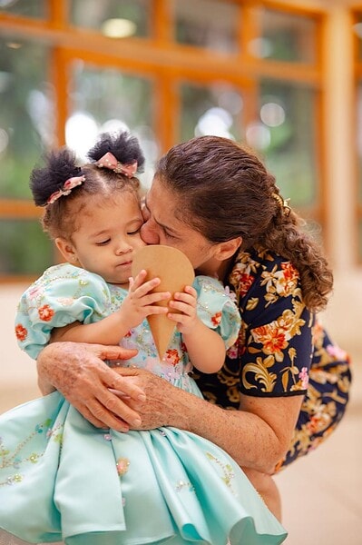 A pequena Maria Clara Rebecca comemorou seus dois aninhos em grande estilo