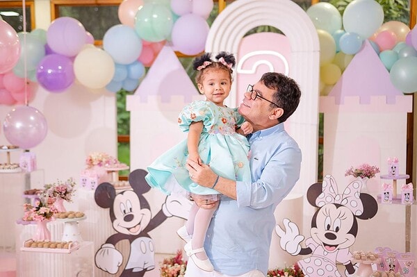 A pequena Maria Clara Rebecca comemorou seus dois aninhos em grande estilo