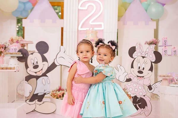 A pequena Maria Clara Rebecca comemorou seus dois aninhos em grande estilo