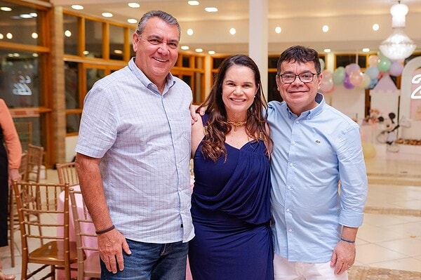 A pequena Maria Clara Rebecca comemorou seus dois aninhos em grande estilo