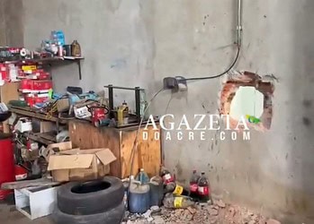 Criminosos invadem farmácia em Rio Branco e tentam arrombar caixa eletrônico com maçarico; VÍDEO 4 Criminosos invadem farmácia em Rio Branco e tentam arrombar caixa eletrônico com maçarico; VÍDEO