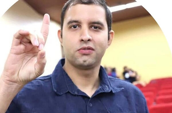 Professor surdo defende doutorado na Ufac e pode se tornar 1º doutor em Educação formado pelo polo Rio Branco