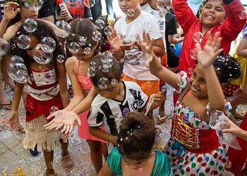 Bailinho de Carnaval infantil anima Via Verde Shopping com fantasias, música e atividades para crianças 2 Foto: Divulgação