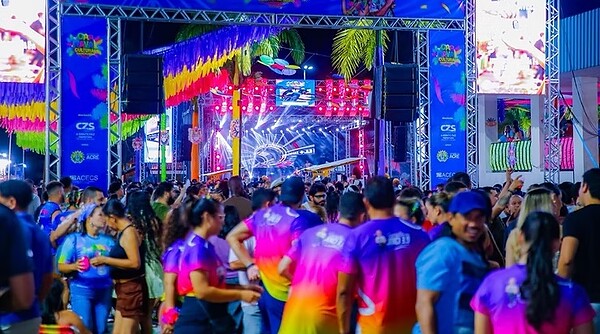 Carnaval começa em Cruzeiro do Sul com corrida à fantasia, shows e desfile de blocos; veja programação