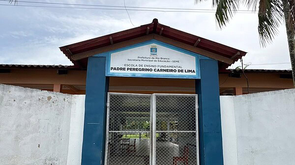 Matrículas seguem abertas em escola municipal de Rio Branco com vagas para o ensino fundamental