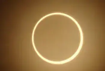 Eclipse solar com "anel de fogo": veja onde será possível observar fenômeno 2 Imagem do Eclipse Anular do Sol captada em outubro de 2023 em Canaã dos Carajás (PA). • Reprodução/