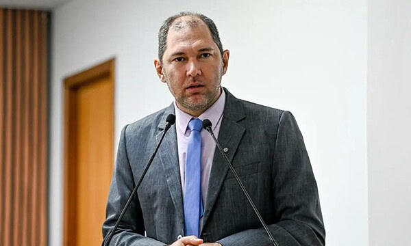 Bocalom aciona TJAC contra emenda aprovada pela Câmara e Joabe Lira reage: “A Câmara vai rebater”