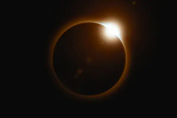 Anel de fogo: eclipse solar de 2027 vai acontecer no meio do Carnaval