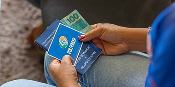 Trabalhei 15 dias: Tenho direito ao abono PIS/PASEP de R$ 1.621? Veja a regra
(Imagem:  Jeane de Oliveira/ FDR)