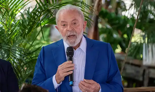 “Não podemos nos conformar com homens matando mulheres”, diz Lula