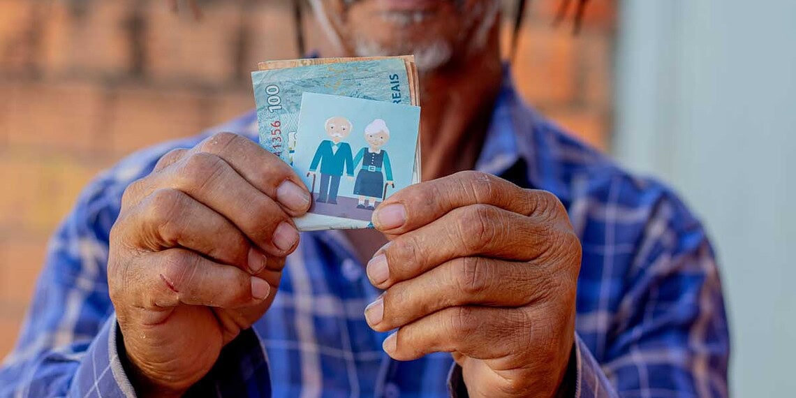 INSS divulga calendário do 13º salário de 2026 – 1ª e 2ª parcela antecipadas 1 INSS divulga calendário do 13º salário de 2026 – 1ª e 2ª parcela antecipadas
(Foto: Jeane de Oliveira/FDR)