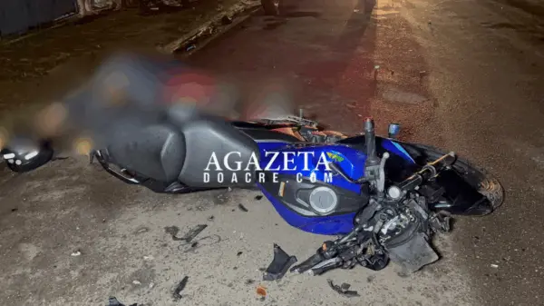 Colisão frontal entre motos deixa dois mortos no bairro Taquari, em Rio Branco