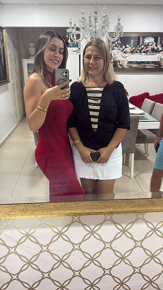 Lina Grasiela e Iana Sarquis, a dupla que abrilhantou a edição do ‘Elas cantam Roberto Carlos’ em 2025, com a canção ‘Detalhes’