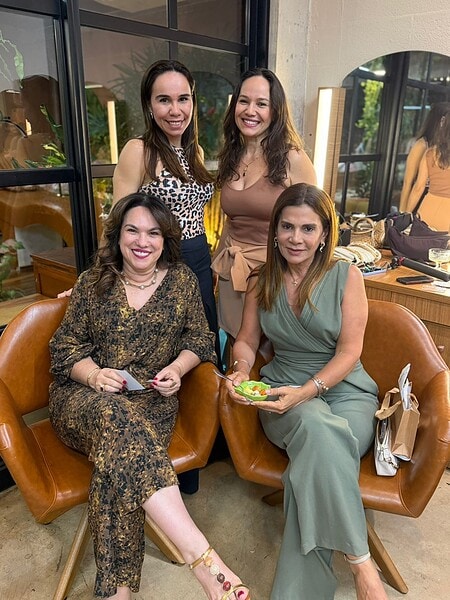 Olívia Augusto celebrou idade nova e escolheu brindar a data em um cruzeiro pela Europa, ao lado do marido, Marcelo Vieira