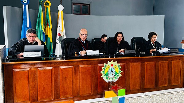 A Raviera Jeep recebeu no último dia 11 a imprensa e convidados para o aguardado lançamento da nova RAM Dakota 13 A Raviera Jeep recebeu no último dia 11 a imprensa e convidados para o aguardado lançamento da nova RAM Dakota