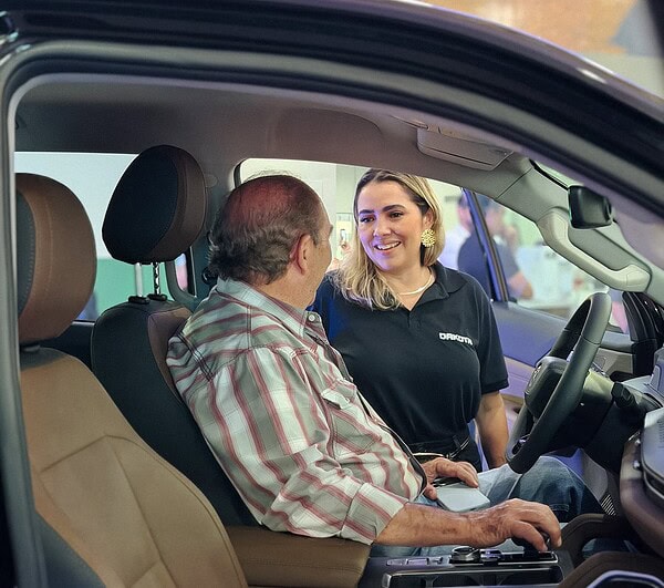 A Raviera Jeep recebeu no último dia 11 a imprensa e convidados para o aguardado lançamento da nova RAM Dakota 7 A Raviera Jeep recebeu no último dia 11 a imprensa e convidados para o aguardado lançamento da nova RAM Dakota