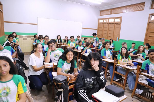 Acre está entre quatro estados onde todas as cidades têm apoio escolar para alunos com deficiência, aponta Censo