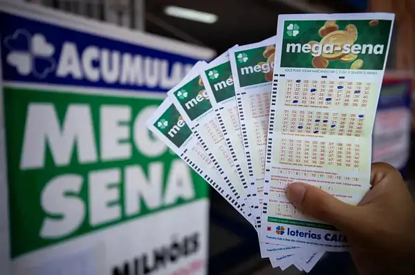Mega-Sena: mulher acerta números em jogos diferentes e aciona Justiça