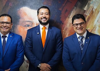 Jarude da boas vindas aos deputados. Foto: Reprodução