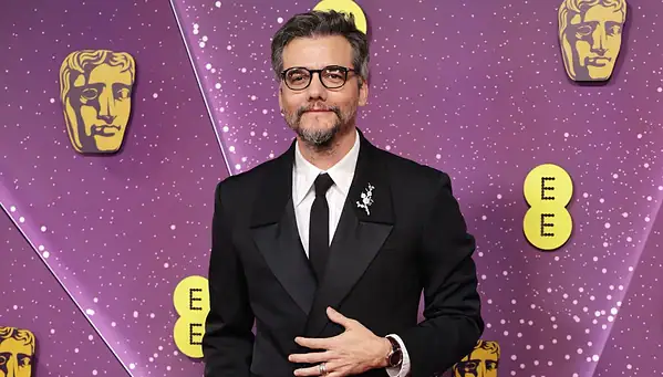 Wagner Moura chama Bolsonaro de “Trump brasileiro” em talk show dos EUA