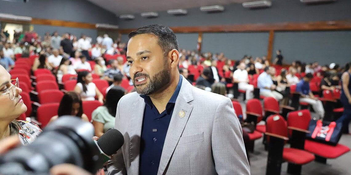 Secretário de Estado de Educação, Aberson Carvalho (Foto: Secom)