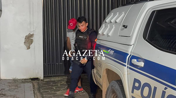 Casal é preso com cocaína durante barreira policial no Acre