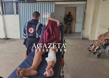 Mulher é esfaqueada cinco vezes após ataque por ciúmes em apartamento de Rio Branco