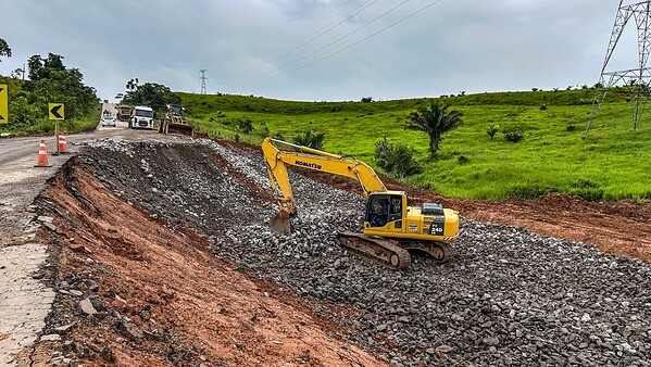 DNIT inicia obra emergencial contra erosão na BR-364 entre Rio Branco e Sena Madureira