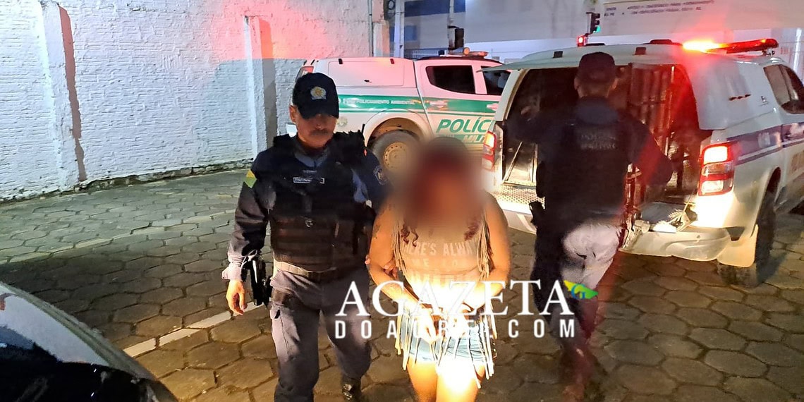 Polícia fecha ponto de tráfico e prende dupla no bairro Geraldo Fleming