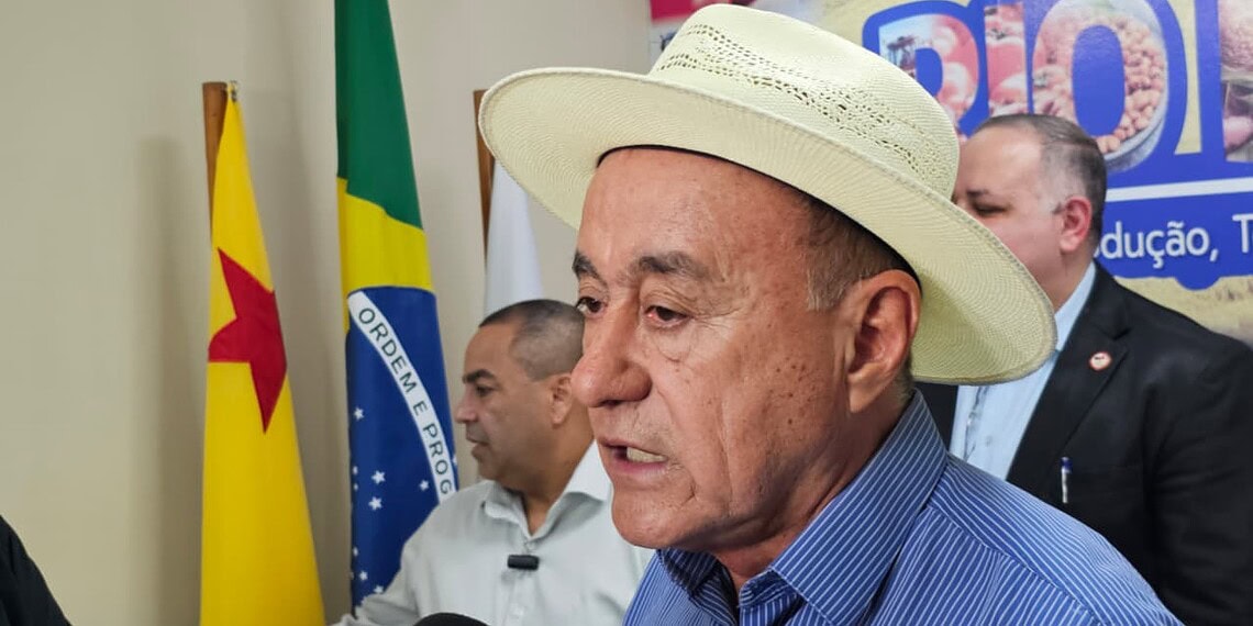 O prefeito acha uqe o prejuizo da Ricco não tem impacto na licitação. Foto: Vitor Paiva