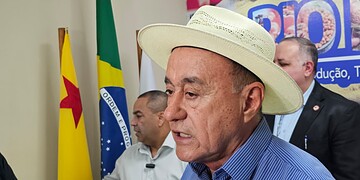 O prefeito acha uqe o prejuizo da Ricco não tem impacto na licitação. Foto: Vitor Paiva