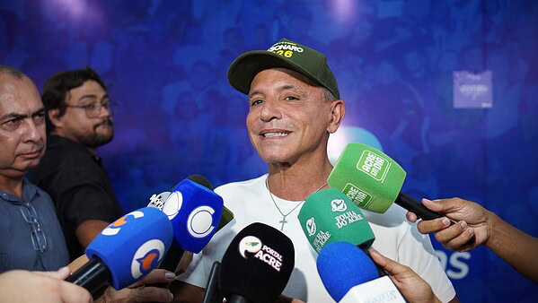 “Bocalom nunca será meu adversário, muito menos inimigo”: Bittar fala sobre relação com prefeito após decisão do PL