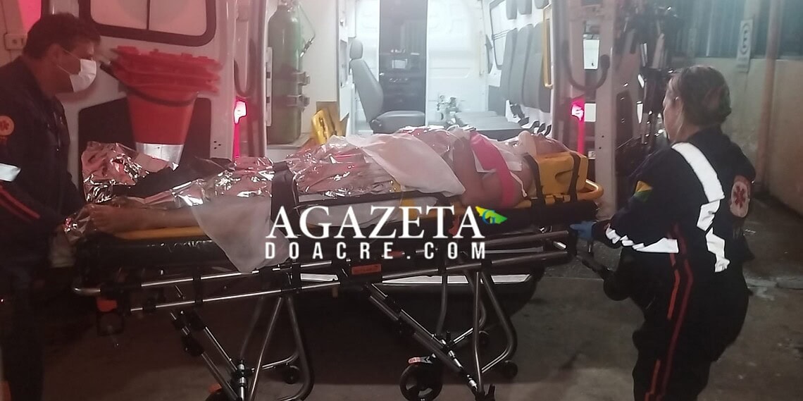 Moto colide com capivara em ramal e duas pessoas ficam feridas no interior do Acre