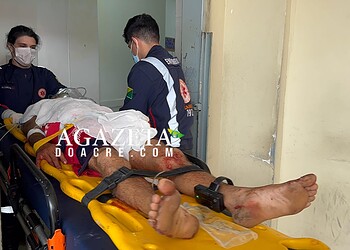 Homem é esfaqueado pela namorada durante discussão no bairro Base