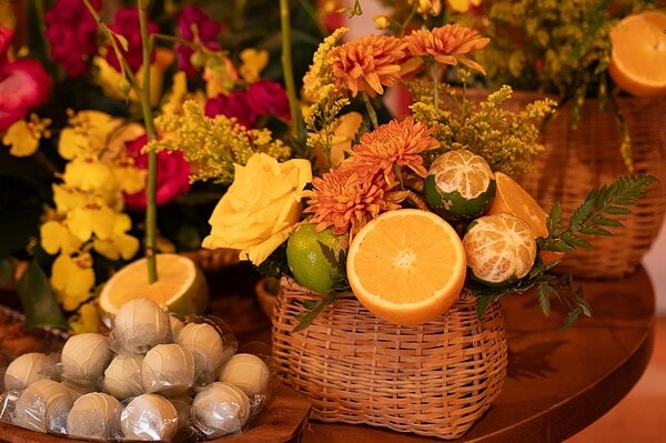 Marina Monteiro celebra aniversário em atmosfera “Tropical Chic” em Rio Branco