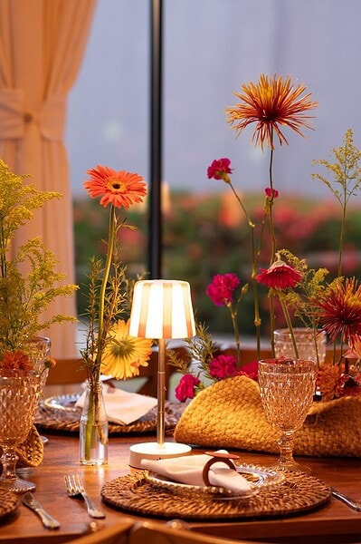 Marina Monteiro celebra aniversário em atmosfera “Tropical Chic” em Rio Branco