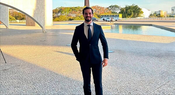 Virgílio Viana herda legado familiar, mas opta pelo PV para lançar candidatura: "independência política"