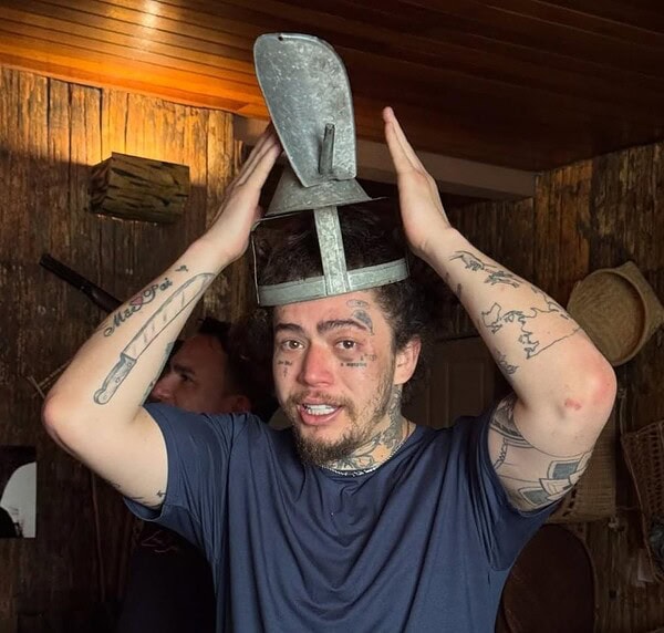 VÍDEO: Whindersson visita museu em Rio Branco e destaca nordestinos no ciclo da borracha: “ligação ficou mais forte”