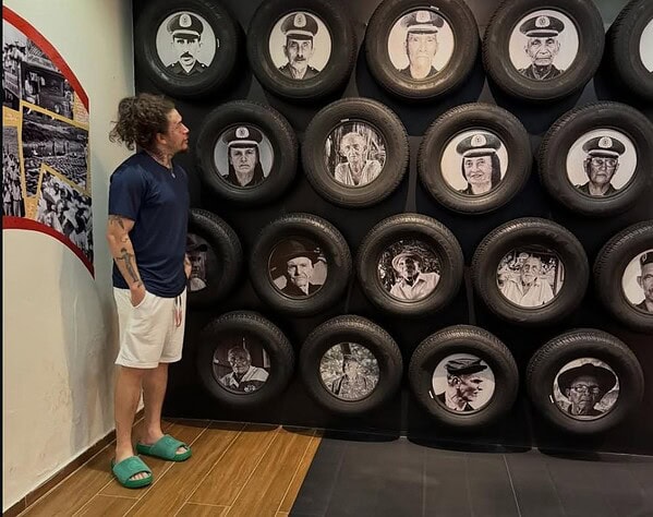 VÍDEO: Whindersson visita museu em Rio Branco e destaca nordestinos no ciclo da borracha: “ligação ficou mais forte”