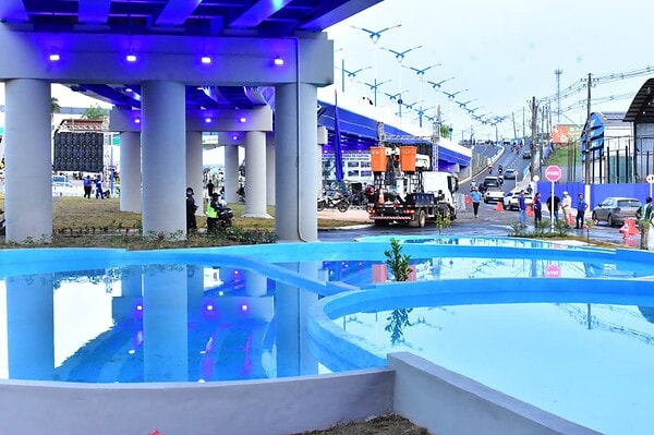 Com laço gigante azul, prefeitura entra na contagem regressiva para inauguração do elevado da AABB; FOTOS