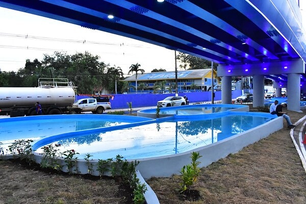 Com laço gigante azul, prefeitura entra na contagem regressiva para inauguração do elevado da AABB; FOTOS