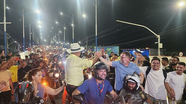 Bocalom inaugura viaduto Mamédio Bittar com motociata “à la Bolsonaro”; FOTOS