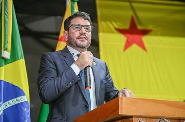 A chef Socorro Jorge fez o lançamento de pratos especiais com peixes para a semana santa no restaurante Point do Pato