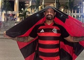 Justiça manda prender goleiro Bruno após passagem pelo Vasco do Acre